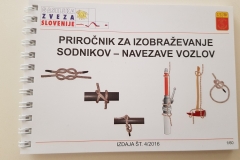 PRIROCNIK-ZA-SODNIKE-IN-TEKMOVALNE-ENOTE